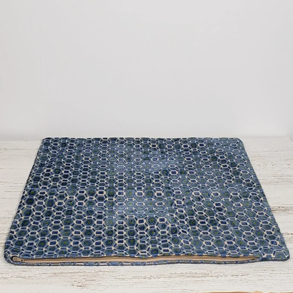 Blue Hexagon Tapestry  Zipped Pillow Cover  20